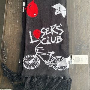 Hot Topic | IT | Loser’s Club Scarf